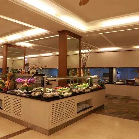 Hotel Kemal Bay 5*