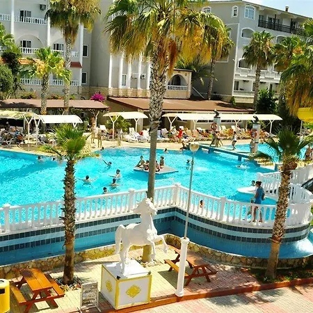 Kemal Bay Szálloda 5*