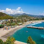 Kemal Bay Otel 5*